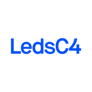 Logo de la marque LedsC4, fabricant de luminaires LED innovants et de qualité, distribuée par Connectiled, spécialiste en éclairage LED.